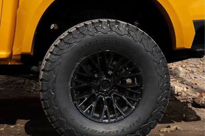 4x4 Pickup Araçlar İçin Lastik Fiyatları