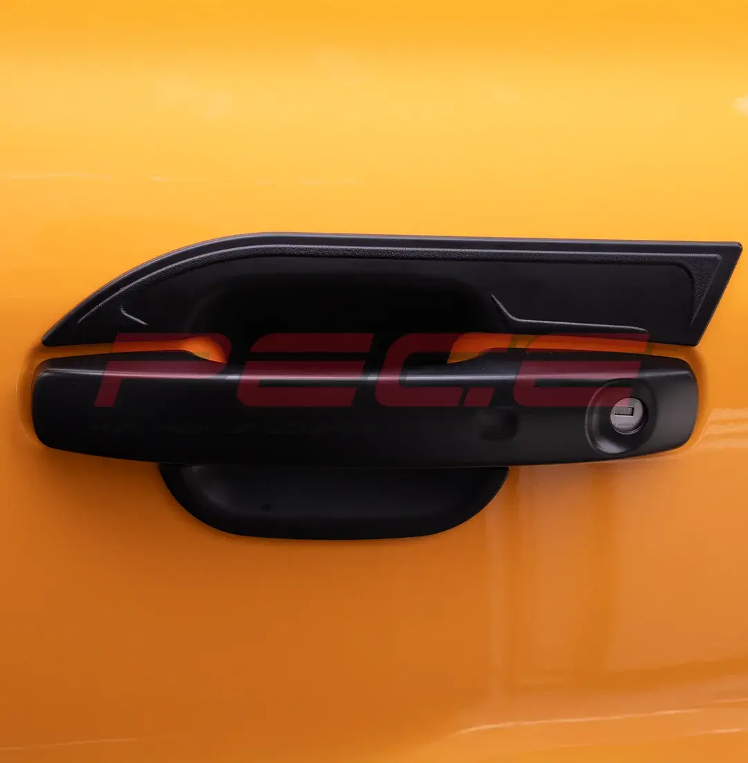 Yeni Ford Ranger Kapı Kolu Çerçevesi