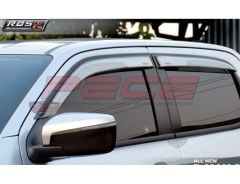Isuzu D-Max Yan Cam Rüzgarlığı