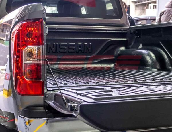 Nissan Np300 Navara Kasa Havuzu