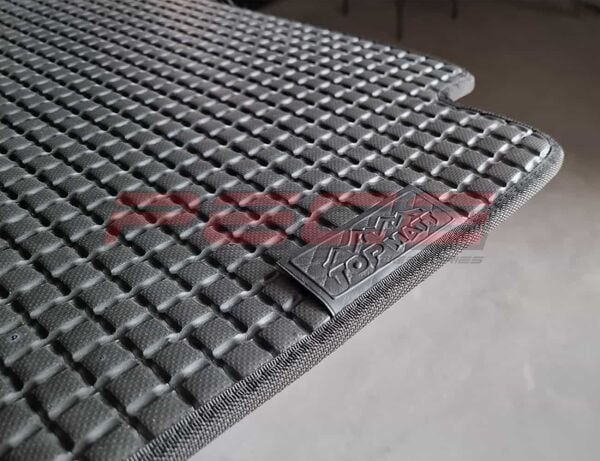 Nissan Np300 Navara Top-Up Top Mat