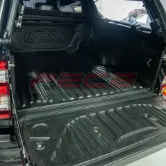 Yeni Toyota Hilux Maxliner Kasa Havuzu